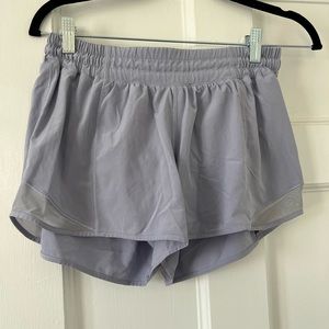 Lululemon hotty hot shorts- 4”